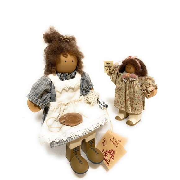 Lizzie High Wooden Dolls Happy Mothers day Shelf sitter missing chair two dolls - Picture 6 of 7